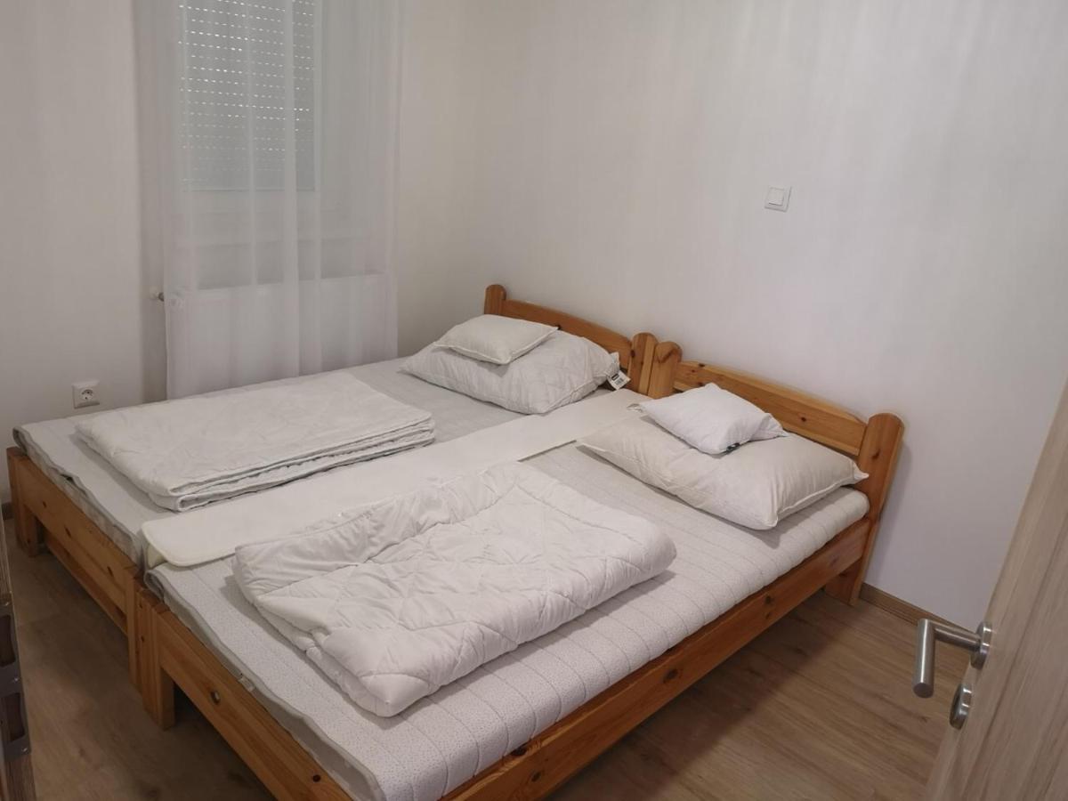 Nella Apartman Apartment Siófok Exterior foto
