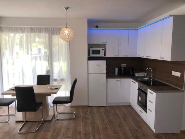 Nella Apartman Apartment Siófok Exterior foto
