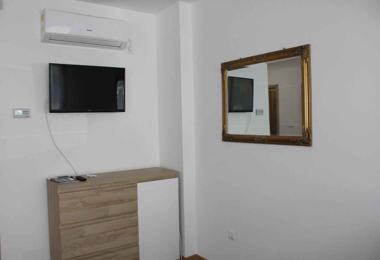 Nella Apartman Apartment Siófok Exterior foto